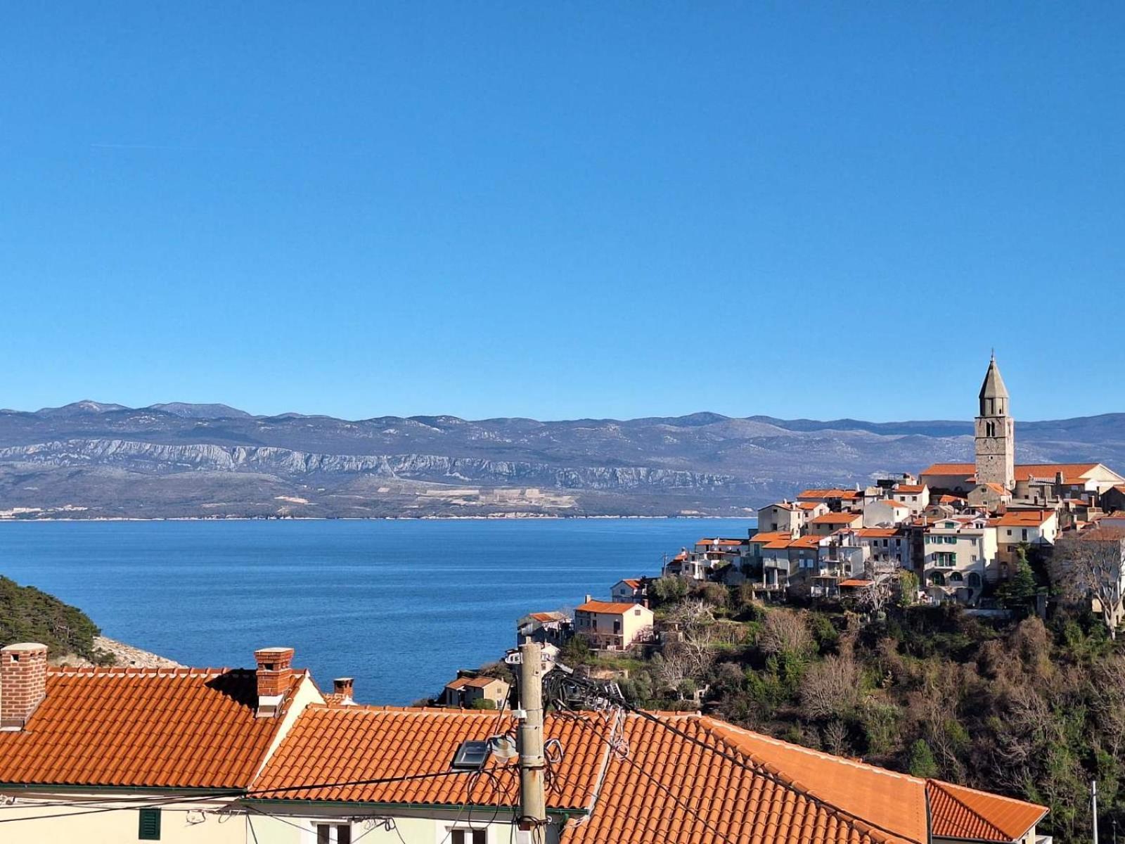 Apartmani Marin1 Vrbnik Luaran gambar