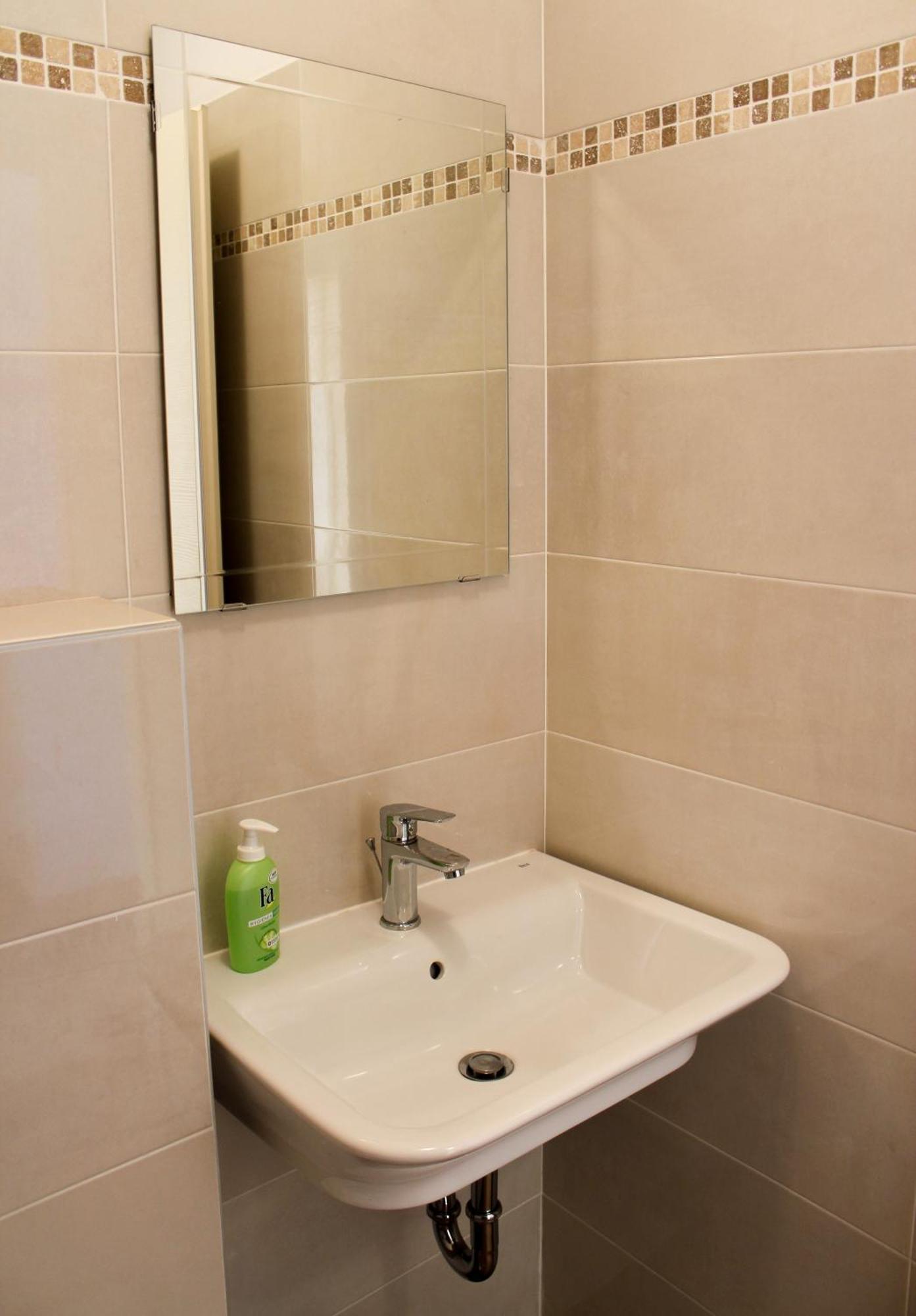 Apartmani Marin1 Vrbnik Bilik gambar